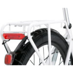 Velo-de-ville-electrique-femme-roues.jpg