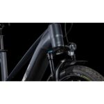 vtt-electrique-avec-porte-bagage-LED.jpg