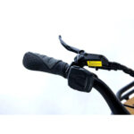 Velo-Electrique-Avec-Siege-Junior-gachette.jpg