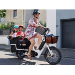 Velo-Electrique-Pliant-Avec-Siege-Enfant-2-enfants.jpg