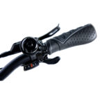 Fat-Bike-Electrique-3000-euros-sonnette.jpg