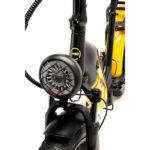 Velo-Electrique-Noir-et-Jaune-LED.jpg